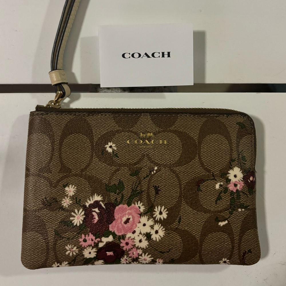 Brand New Coach Wristlet